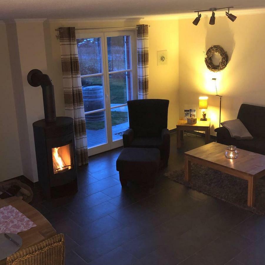Fischer'S Ferienhaus Ruegen Mit Sauna Und Kamin Ummanz Zewnętrze zdjęcie